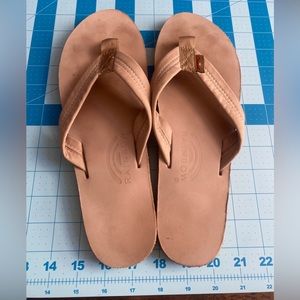 Tan Leather Rainbow Flip Flops Sandals ?mens large?